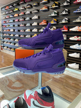 Load image into Gallery viewer, AIR ZOOM GENERATION RETRO &#39;COURT PURPLE&#39; *Sz14*